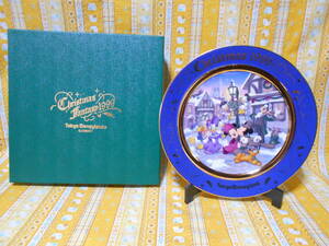 ♪ディズニー新品箱あり東京ディズニーランド陶器製クリスマスファンタジー1999プレート装飾用皿ミッキーマウス＆ミニーマウス＆プルート