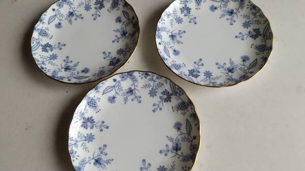 送料無料★ノリタケ Noritake BLUE SORRENTINO 中皿 3枚セット ★