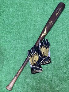 Hokkaido Nippon-Ham Fighters 8 близко глициния .. реальное использование bat & кожа рука