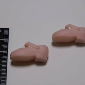 タカラ ジェニー  momoko リカちゃん ブライス 人形用 ピンク ラメ ストラップ シューズ ヒール 靴 ドール 1/6の画像2