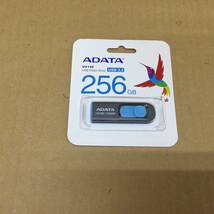 【2209138601】 ADATA USBメモリー 256GB AUV128‐256G‐RBE 高速転送インタフェース_画像1