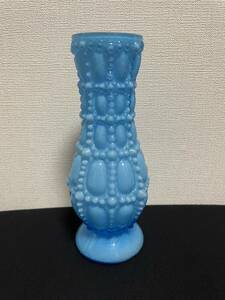 ヴィンテージ　フェントン　花瓶　ホブネイル　ブルー　オパールセント　fenton 水色 ガラス