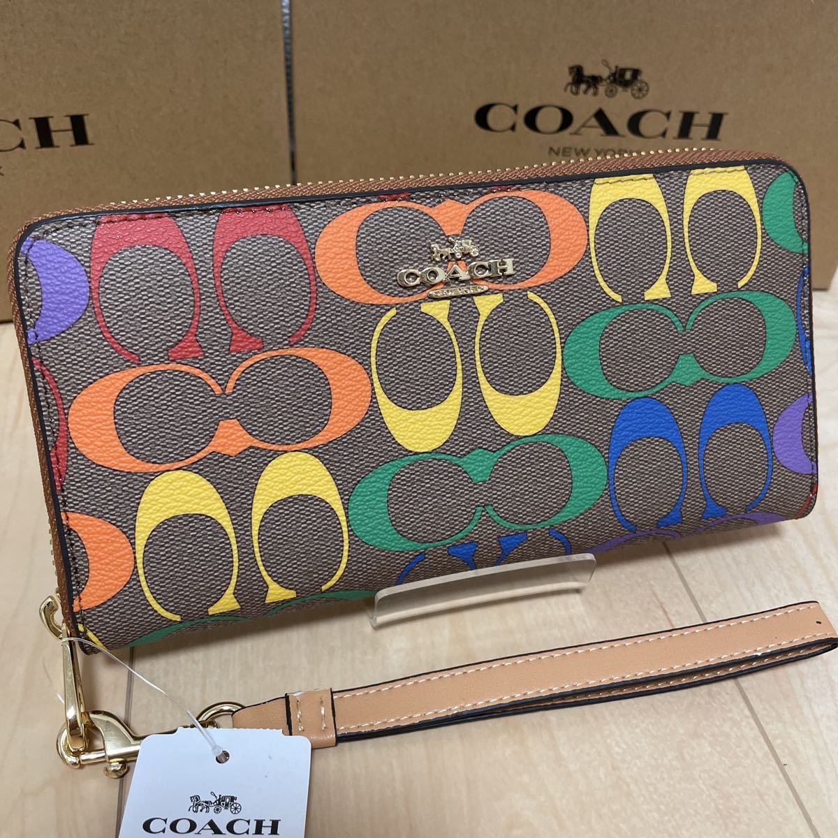 ヤフオク! -コーチ 長財布 新品 ラウンドファスナー(財布)の中古品 ...