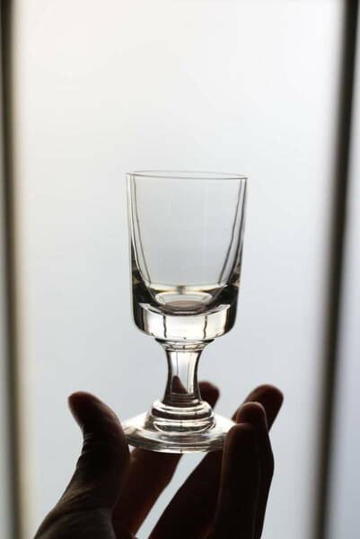 古い手吹きガラスのシンプルな筒型のステム ビストログラス_小 / 19世紀・フランス / 古道具 アンティーク ワイングラス C