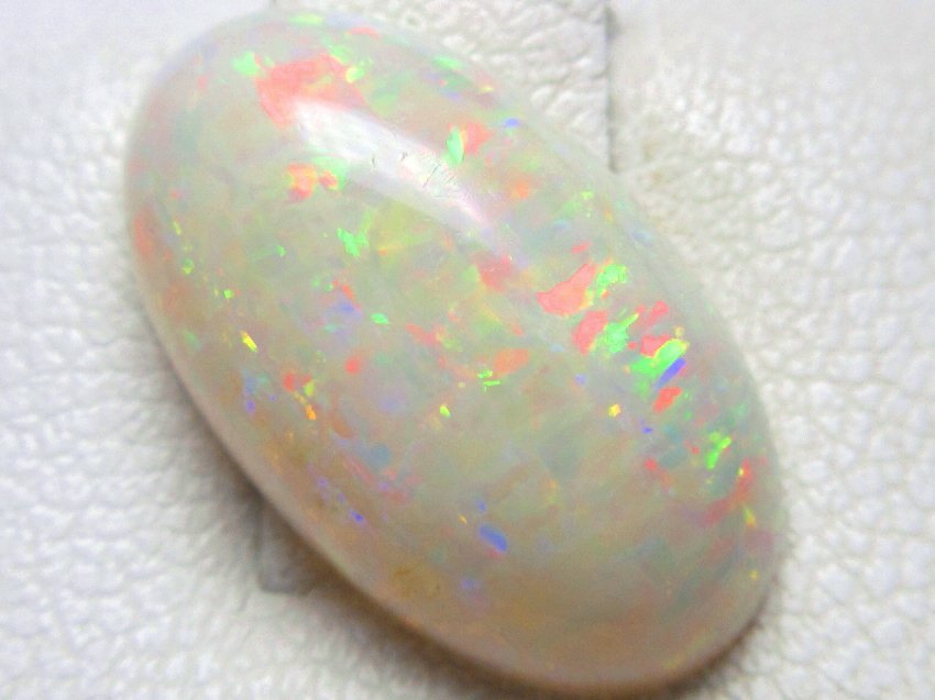 天然ブラックオパール ルース 2.680ct ソーティング付き hodajzdravo.ba
