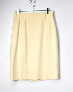 Burberrys Burberry skirt tight skirt knees height formal .. three . day elegance office casual adult casual 1760M407