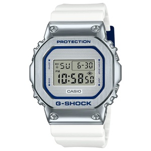 カシオCASIO G-SHOCK Gショック ジーショック メタルケース GM-5600LC-7JF【国内正規品】