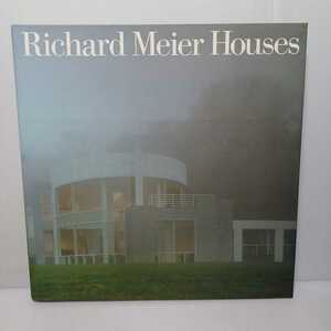 リチャード・マイヤー「Richard Meier Houses」英語版 Paul Goldberger (序論)ポールゴールドバーガー