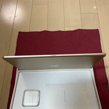 美品　iPad Pro 9.7インチ　Wi-Fi 128GB ゴールド　_画像6