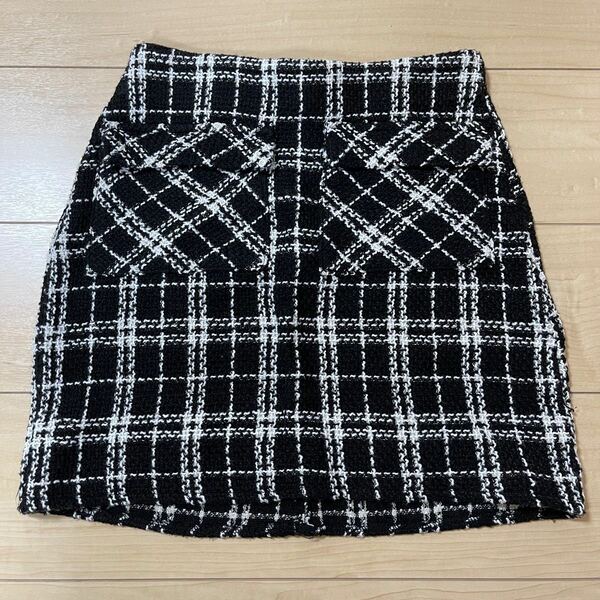 【最終価格】韓国風 ツイード ショート丈 スカート ポッケ付き チャック 可愛い 