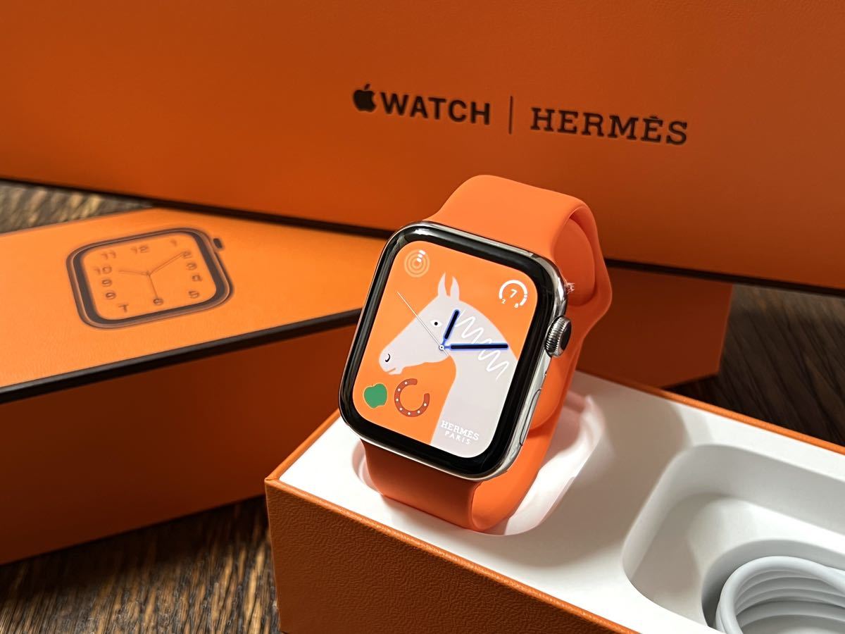 ォッチ】 Apple Watch - アップルウォッチ 未使用 SERIES4 44M Mの通販