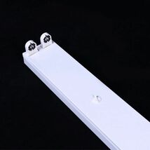 6台セツト　LED蛍光灯 照明器具　トラフ2灯式 led 40w　ledベースライト 40W型2灯器具セット　蛍光灯12本付 昼光色_画像2