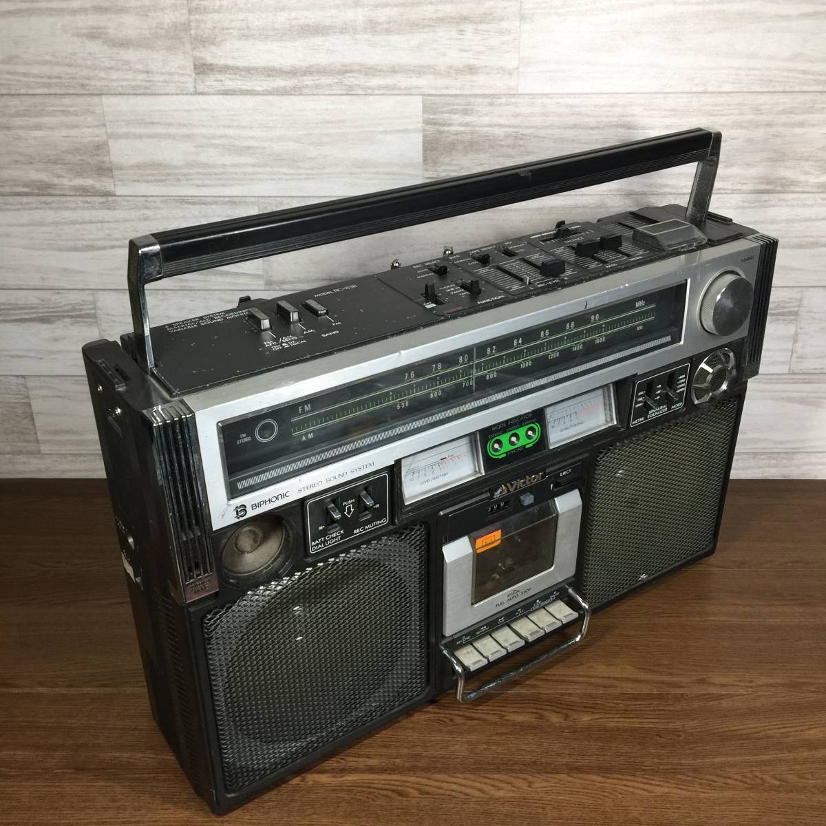 20000円格安 中古 買取 通販 ストア Victor ヒクターラジオAM/FM RC