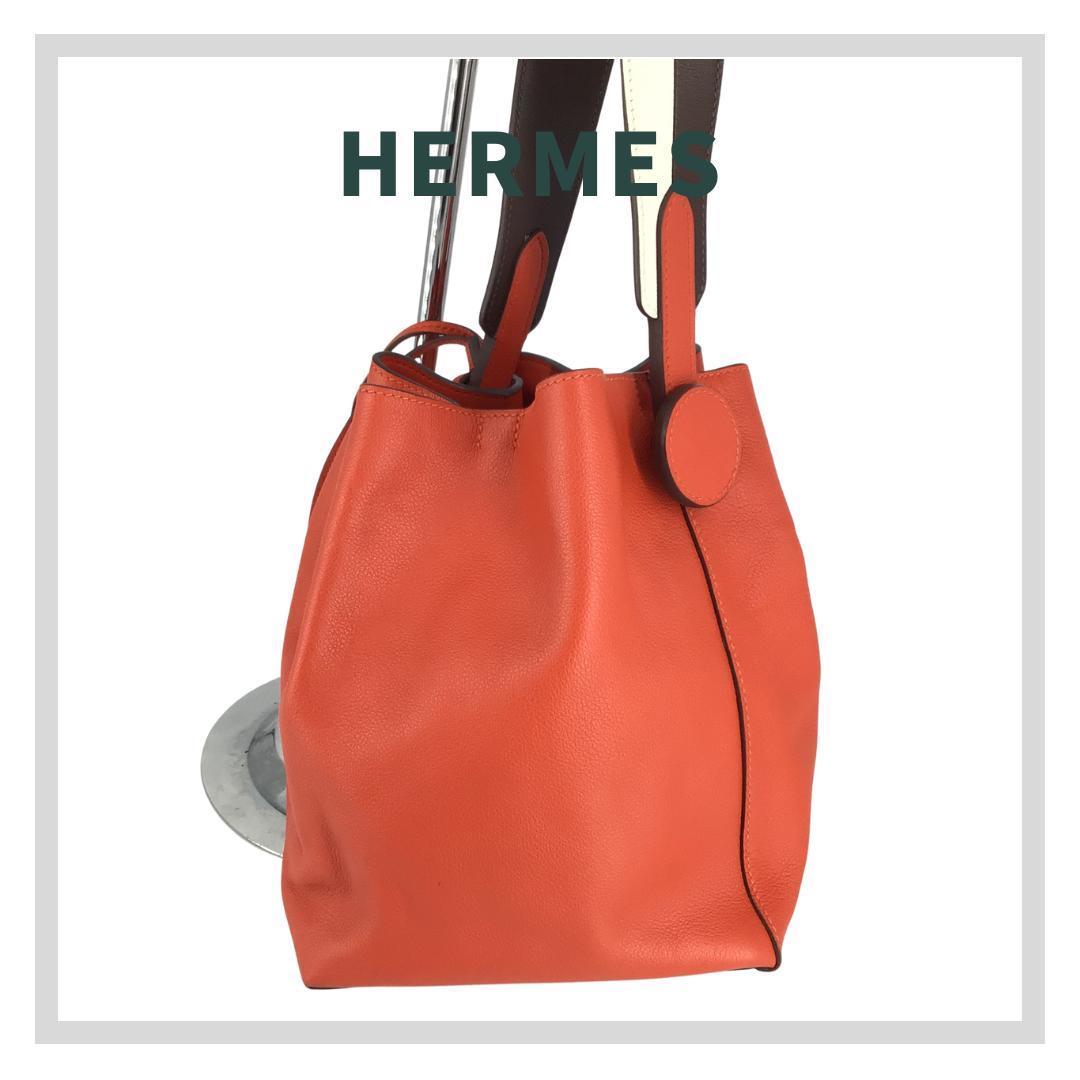 店舗良い HERMES エルメス Q刻印 ソワクール22 ショルダーバッグ 巾着