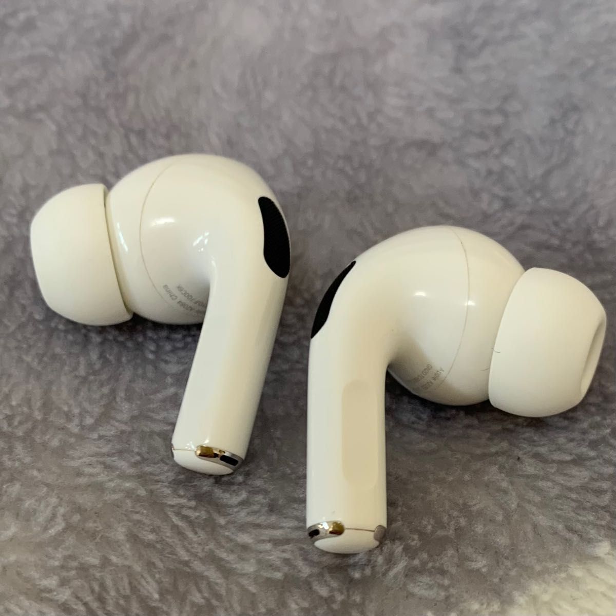 AirPods Pro 両耳のみ エアーポッズ純正品 ワイヤレスイヤホン 国内