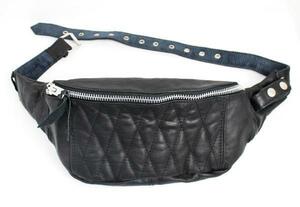 Schott( Schott ) 3976006 PADDED BODY BAGpa dead корпус кожаная сумка 010BLACK