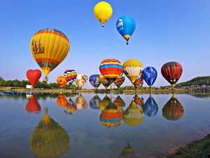 ジグソーパズル　500ピース　Balloons　　未使用品　送料無料　サイズ約46cm28cm　重量約148g　外箱が、かなり凹んでます。