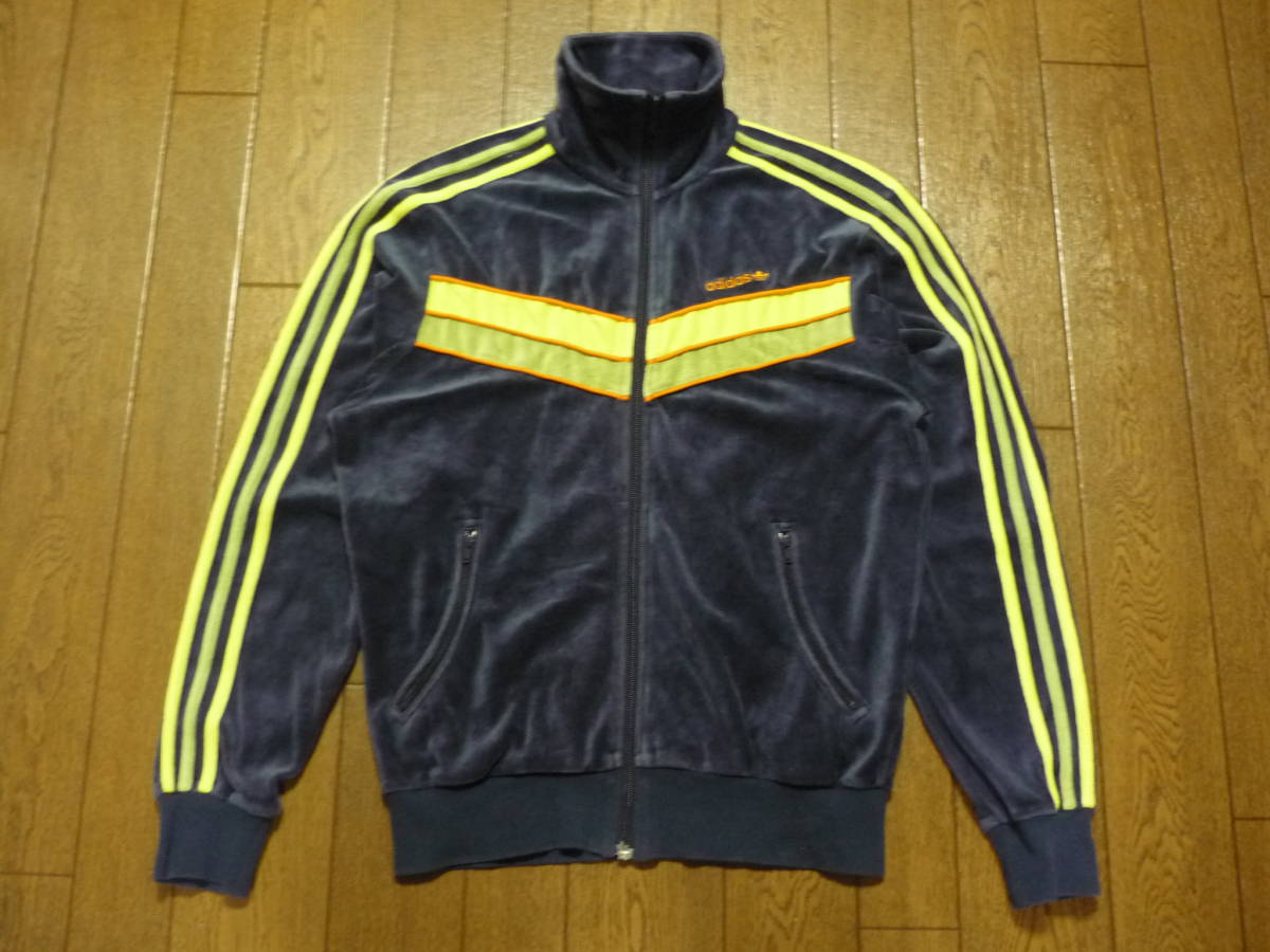 アディダス ベロア ジャージの値段と価格推移は?|107件の売買情報を ...