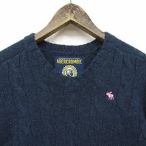 カシミヤ混 サイズ M Abercrombie&Fitch ケーブル ニット セーター Vネック 刺繍ロゴ ネイビー アバクロ 古着 ビンテージ 2N0558_画像4