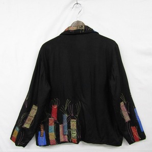 レーヨン サイズ M Coldwater Cleek 刺繍 パッチワーク 風 デザイン ジャケット 羽織 ブラック系 レディース 古着 ビンテージ 2N2075の画像2