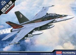 アカデミー　12577　1/72 F/A-18F VFA-154 ブラックナイツ