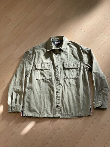 TOMMY JEANS トミージーンズ ワークシャツ カーキ コットン