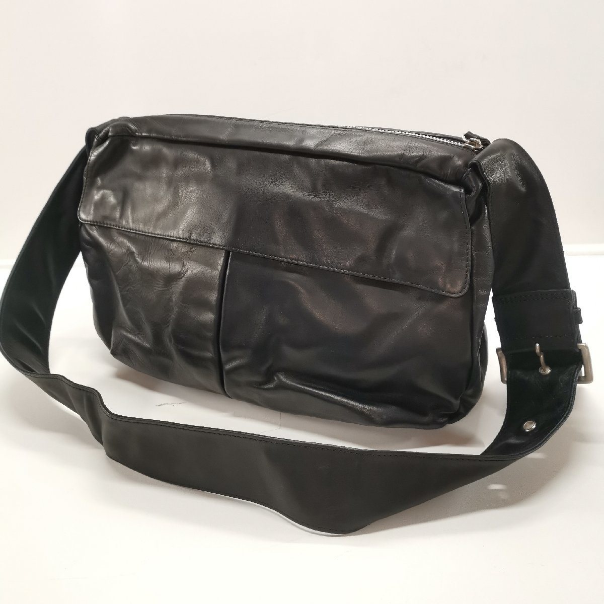 ヤフオク! -「牛革トートバッグ」(Y's、ヨウジヤマモト) (わ)の落札