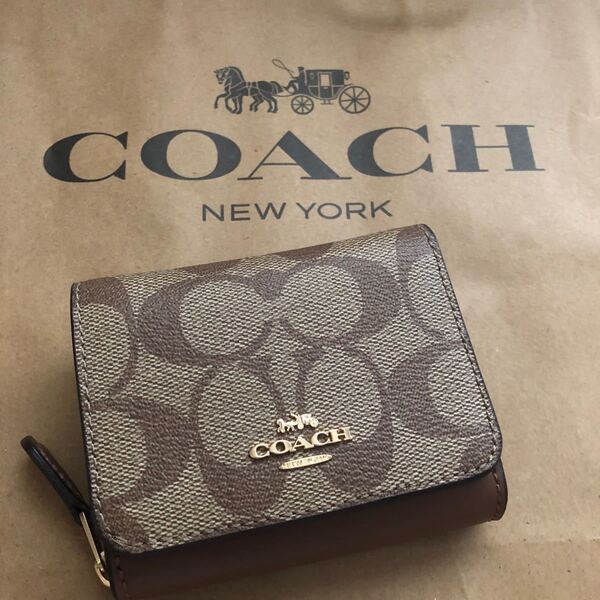 ★ COACH コーチ 折り財布 カーキ