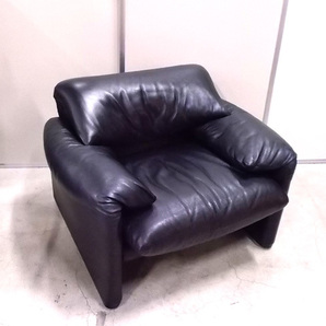 本物 Cassina カッシーナ 675 MARALUNGA マラルンガ 一人掛けソファ 黒 総本革 シングル ブラック レザー 名作 札幌市東区 新道東店 の画像3