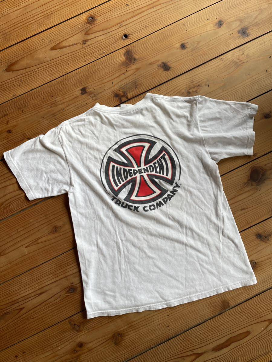 Independent SUPREME tシャツの値段と価格推移は?|12件の売買情報を Independent SUPREME tシャツの値段と価格推移は?|12件の売買情報を