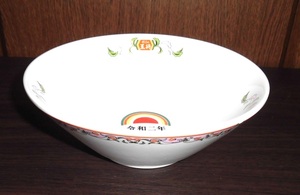  gyoza. .. porcelain bowl ..... peace two year Japan . beautiful taste .. ramen pot ramen porcelain bowl Novelty - not for sale unused goods 