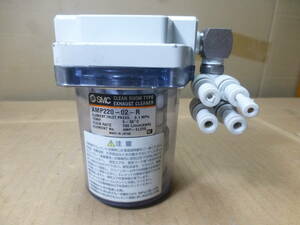 SMC CLEAN ROOM TYPE EXHAUST CLEANER AMP220-02-R(管理番号G2)