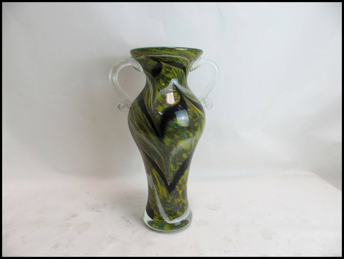 花瓶 アートグラスの値段と価格推移は?|15件の売買データから花瓶