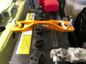 Tryforce トライフォースカンパニー バッテリーステー ジムニー JB64W H30.7～ 沖縄・離島は要確認