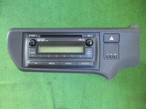 Aqua NHP10 подлинный аудио CD Deck 86120-52C90 CD Player с панелью CQ-JS01J04D Toyota Aqua