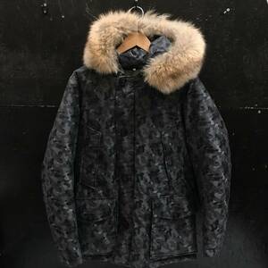 ●古2869　WOOLRICH　ウールリッチ　ARCTIC PARKA　アークティックパーカ　カモフラ柄　1302053　XXSサイズ