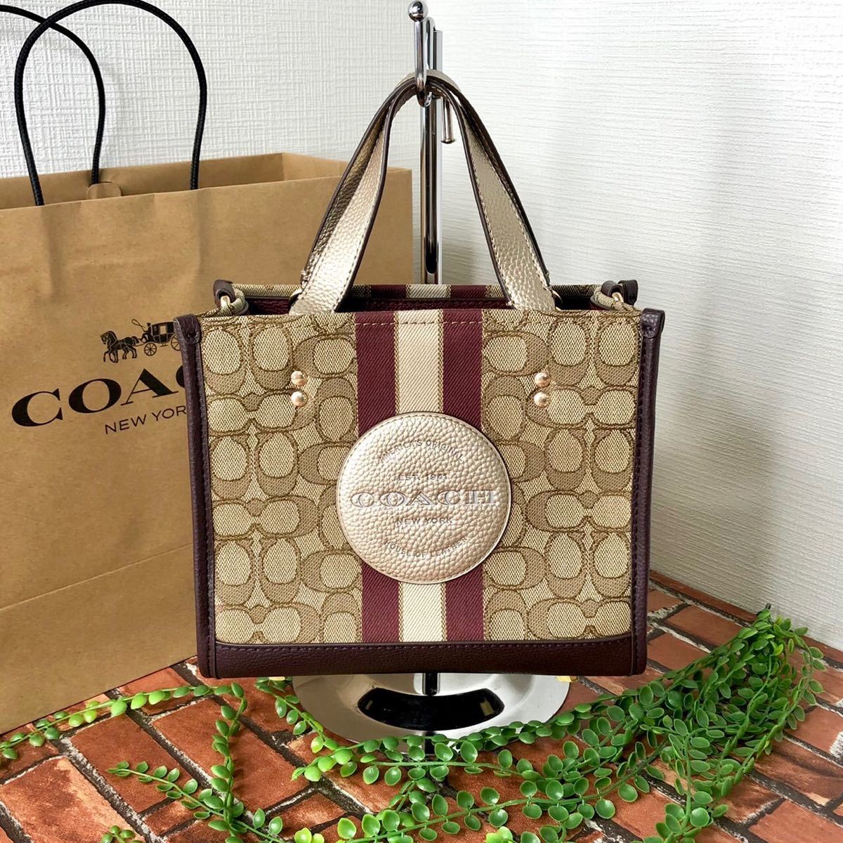 ☆新品☆COACH ハンドバッグ ショルダー 丸ロゴ 水色（小