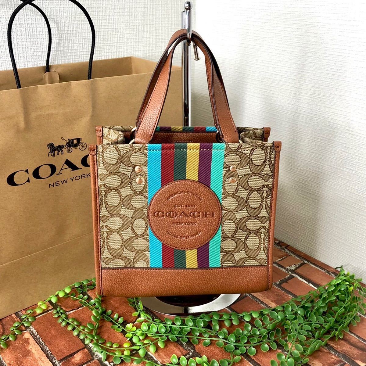 ☆新品☆COACH ハンドバッグ ショルダー 丸ロゴ 水色（小