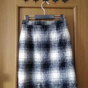 チェックスカート