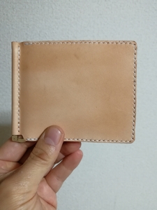 [ hand made ] cow leather. ... money clip 6 sheets +α storage type 