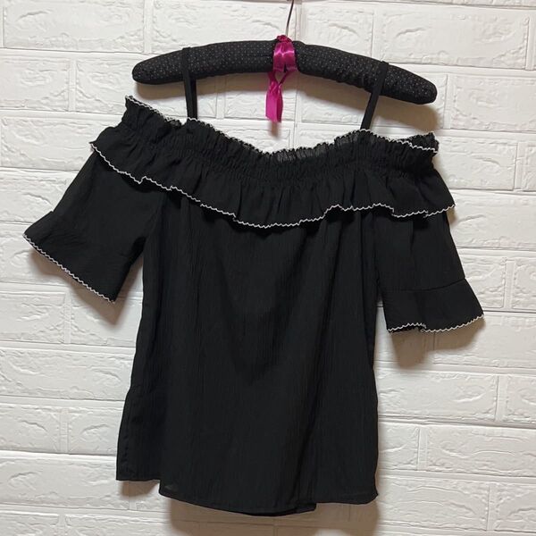 【最終値下げ!!】半袖ブラウス 黒 夏服