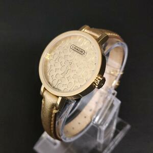 [ beautiful goods ]COACH Coach signature Gold lady's clock quartz 