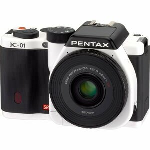 PENTAX ミラーレス一眼カメラ K-01レンズキット ホワイト/ブラック K-01LK (中古 良品)