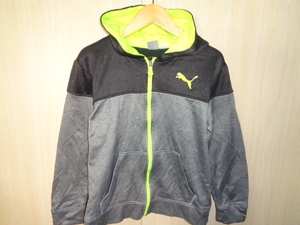 b1083◆PUMA ジップアップフーディー◆プーマ us:M(10-12) 子供用 黒×グレー ポリ素材 裏フリース パーカー スポーツウェア 防寒着 4K