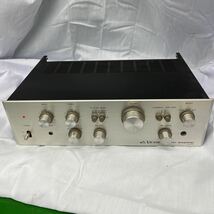 41112-3 VICTOR ビクター Stereo Amplifier JP-S300 通電確認のみ 年式不明 キズ 汚れ あります！ ジャンク品扱い_画像1
