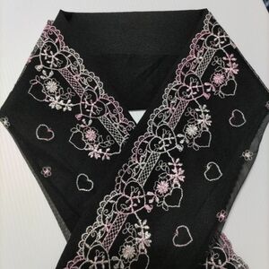 H-603 光沢刺繍　黒チュールレース×ピンク　可愛いハート刺繍　重ね衿サイズ♪