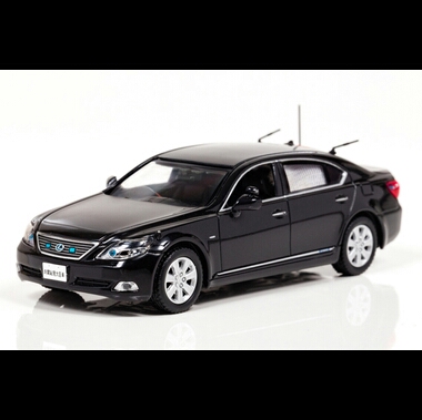 RAI'S 1/43 レクサス LS600h 2017 警察本部警備部要人警護 RAI'S 1/43 レクサス LS600h 2017 警察本部警備部要人警護