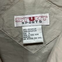 STUNT SPORTS ビンテージナイロンジャケット　90s レトロデザイン　古着　メンズ　vintage フルジップジャケット　JKT ベージュ　lサイズ_画像3