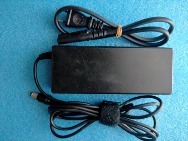 ACアダプター 東芝 純正 15V 5.0A PA3201U-1ACA 中古