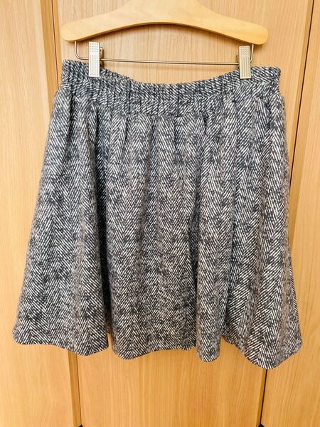 αAアルファエー 膝丈フレアスカート M〜Lサイズ